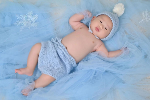 阳春宝宝睡觉只有头出汗